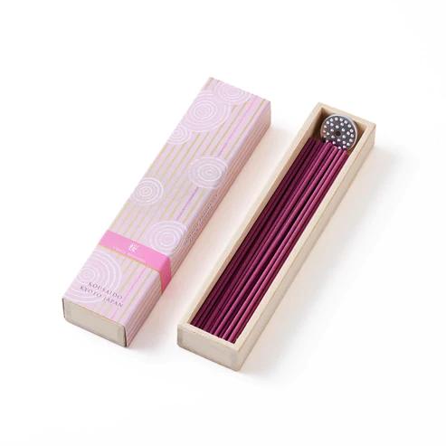 Kousaido Hyakurakuko Sandalwood Incense Stick 13.5 cm Cherry Blossom Fragrance 40 sticks