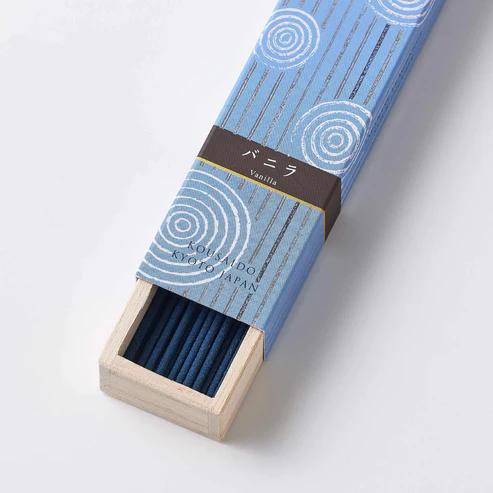 Kousaido Hyakurakuko Sandalwood Incense Stick 13.5 cm Vanilla Fragrance 40 sticks