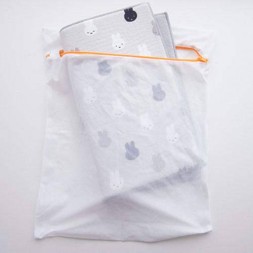 Okato MIFFY Dish Drying Mat 40 × 50cm – Lined-Up Miffy